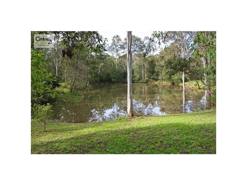 383 Brookfield Road, Kenmore Hills QLD 4069
