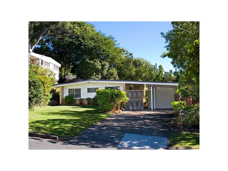 22 Belsize Street, Kenmore QLD 4069