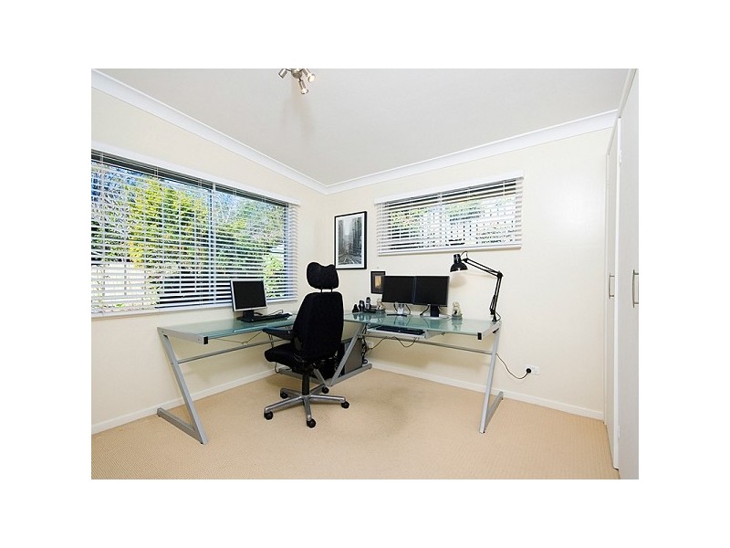 22 Belsize Street, Kenmore QLD 4069