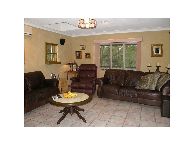 334 Kangaroo Gully Road, Bellbowrie QLD 4070