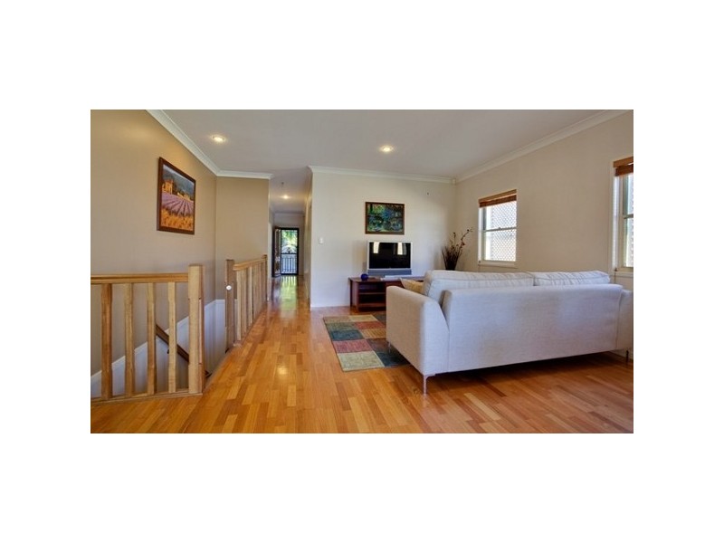 35 Kate Street, Indooroopilly QLD 4068