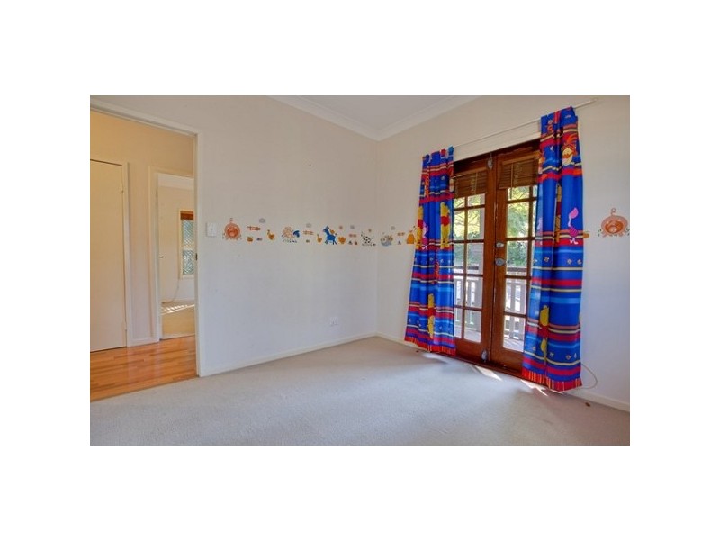 35 Kate Street, Indooroopilly QLD 4068