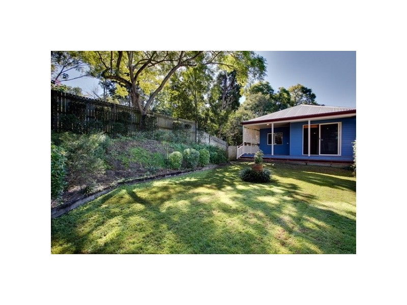 35 Kate Street, Indooroopilly QLD 4068