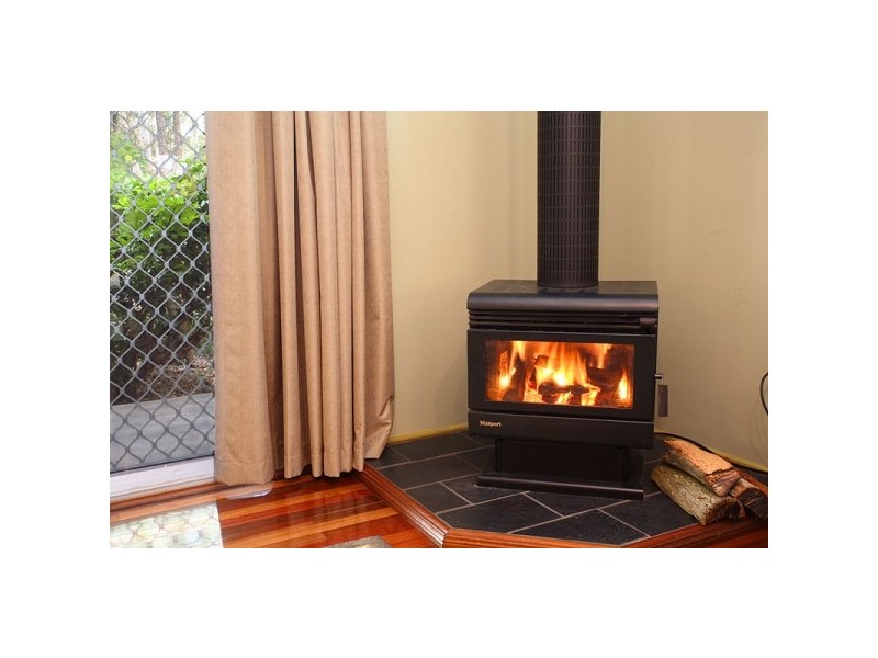 83 Sugars Road, Bellbowrie QLD 4070