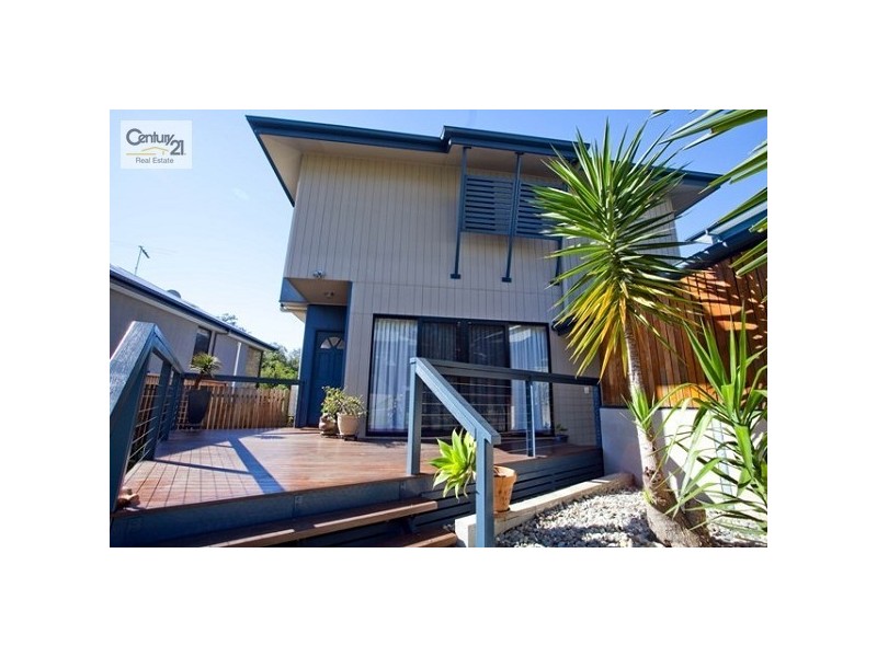 66 Palm Street, Kenmore QLD 4069