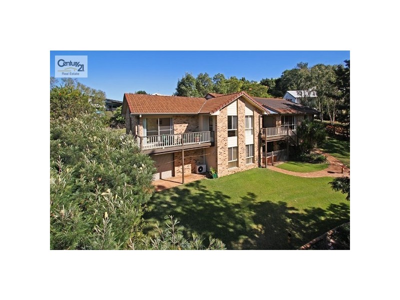 5 Shannan Place, Kenmore Hills QLD 4069