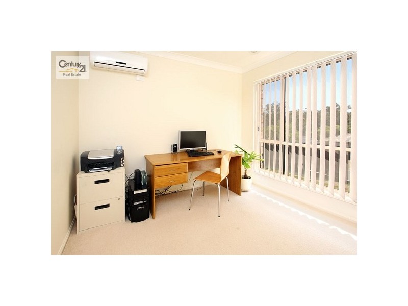 25 Yaggera Place, Bellbowrie QLD 4070