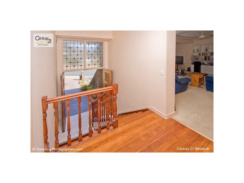 13 Moonlight Street, Kenmore QLD 4069