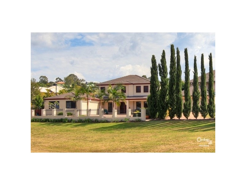 24 Blackbutt Place, Brookfield QLD 4069