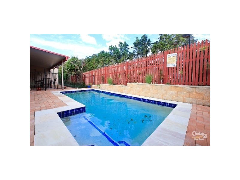 24 Blackbutt Place, Brookfield QLD 4069