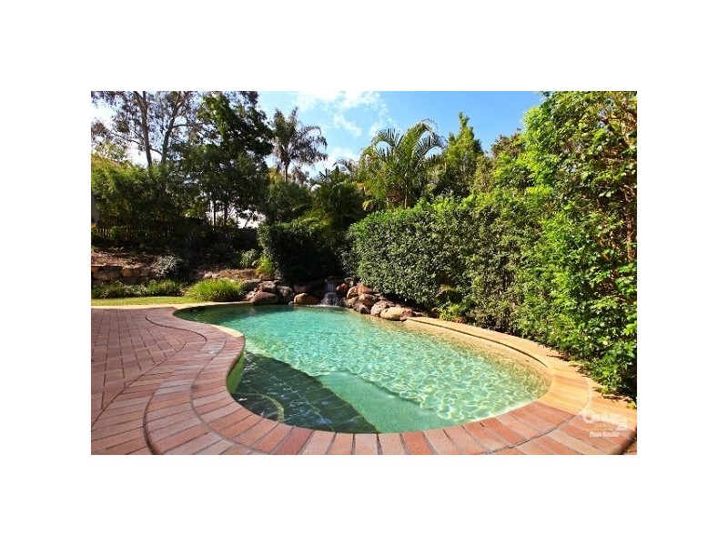 106 Gem Road, Kenmore QLD 4069