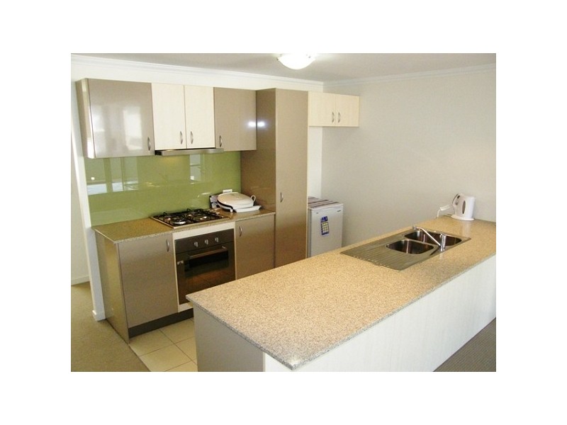 23/101 Clarence Road, Indooroopilly QLD 4068