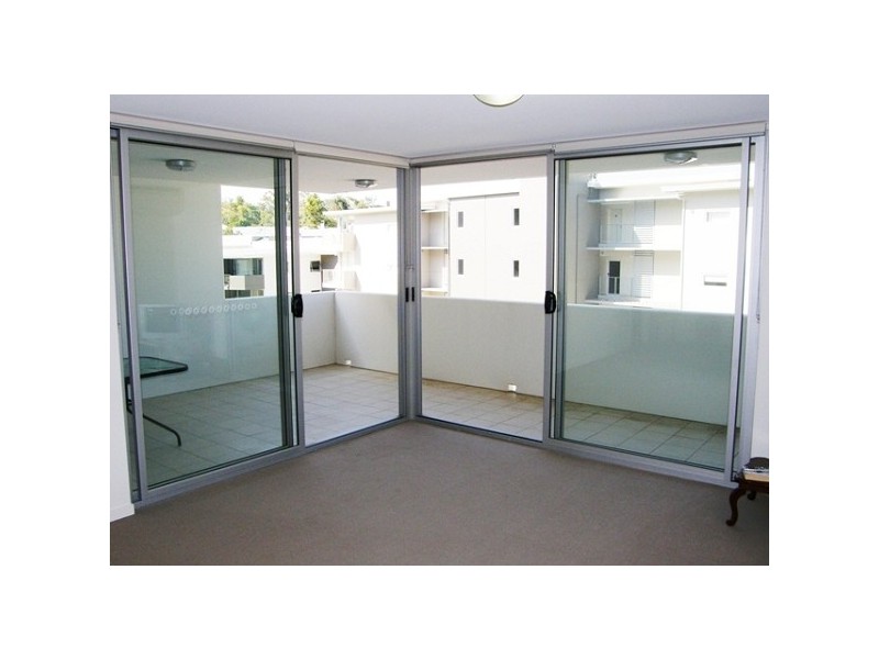 23/101 Clarence Road, Indooroopilly QLD 4068