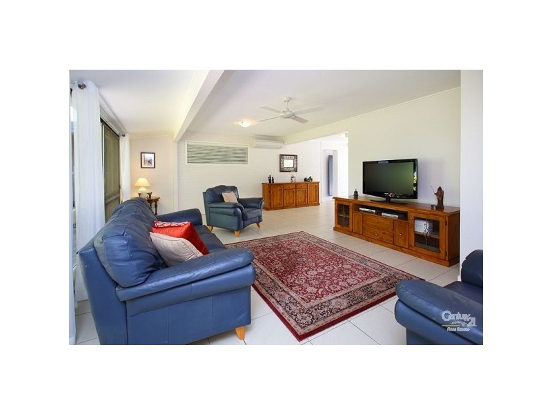 21 Glen Frew Street, Kenmore QLD 4069