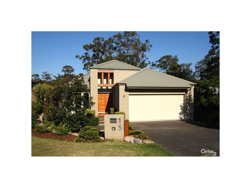 15 Amberelle Place, Chapel Hill QLD 4069