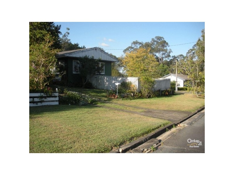 34 Edson Street, Kenmore QLD 4069