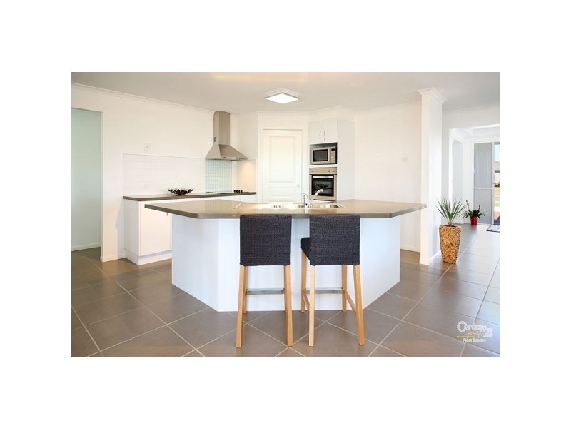 23 Witty Road, Moggill QLD 4070