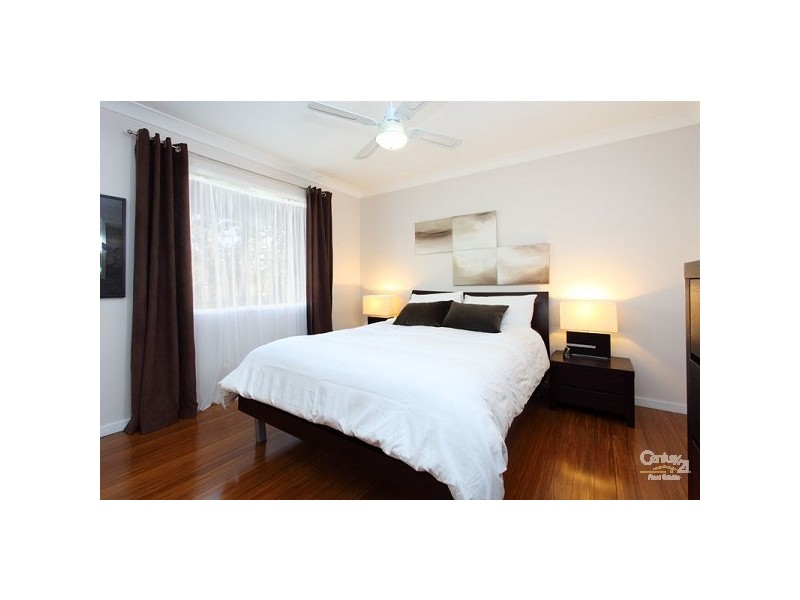 76 Creekside, Kenmore Hills QLD 4069