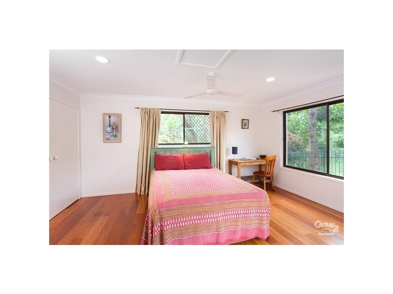 313 Gold Creek Road, Brookfield QLD 4069