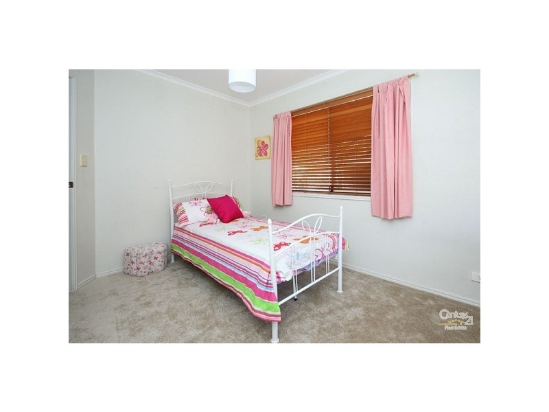 6 Olley Court, Brookfield QLD 4069