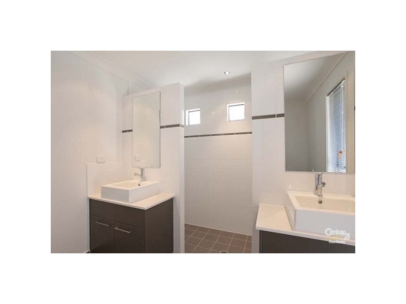 38B Kenmore Road, Kenmore QLD 4069