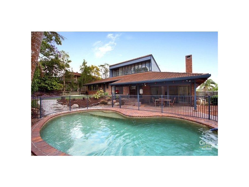 11 Willowbrook Street, Kenmore Hills QLD 4069