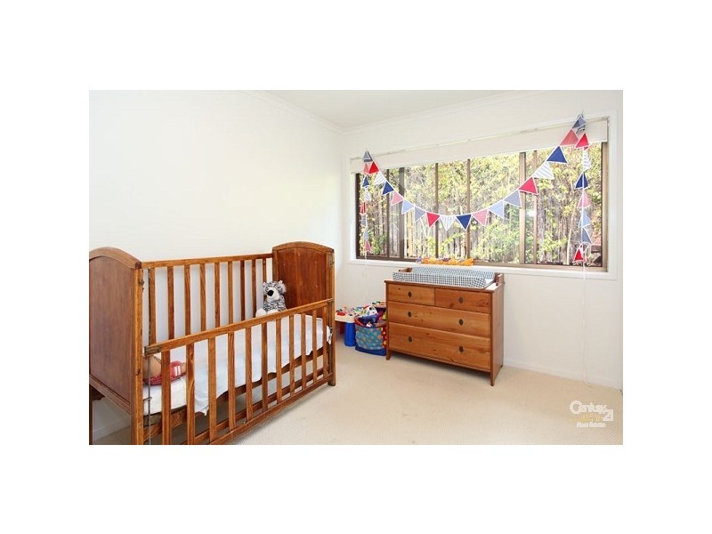 11 Willowbrook Street, Kenmore Hills QLD 4069