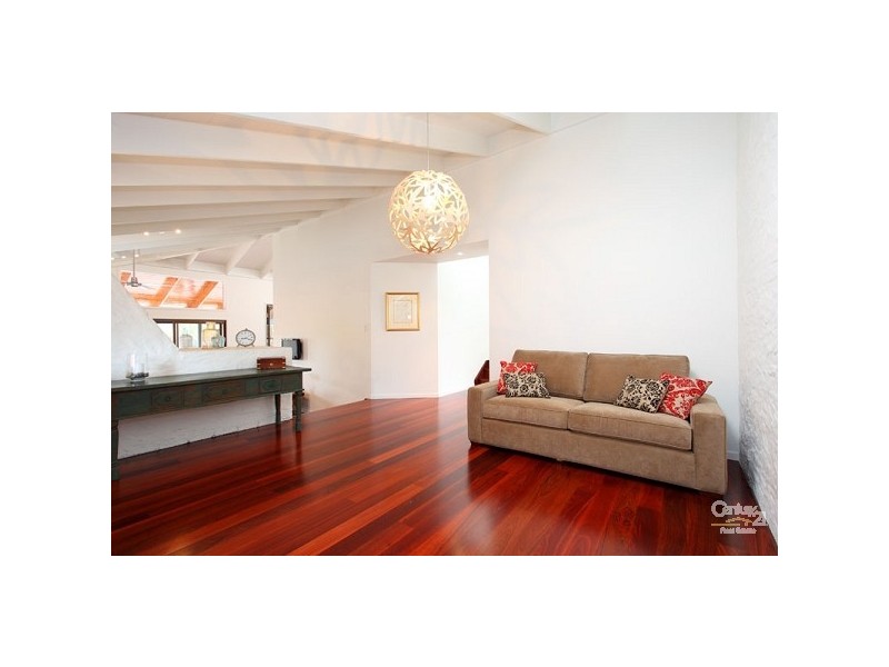 11 Willowbrook Street, Kenmore Hills QLD 4069