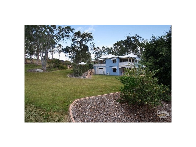 69 Curtis Place, Anstead QLD 4070