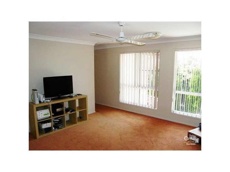 8 Campden Court, Brookfield QLD 4069