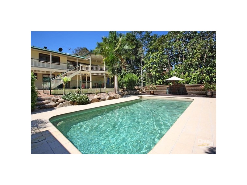 34 Wybelenna Street, Brookfield QLD 4069