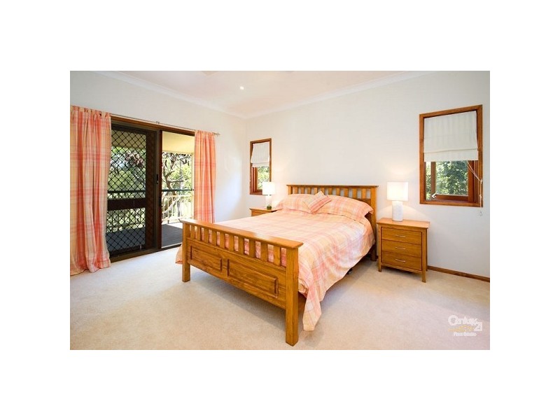 34 Wybelenna Street, Brookfield QLD 4069