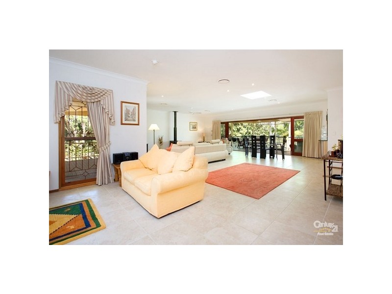 34 Wybelenna Street, Brookfield QLD 4069