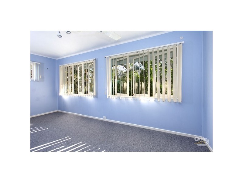 201 Chapel Hill Road, Chapel Hill QLD 4069