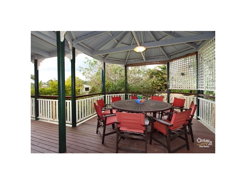 54 Pioneer Crescent, Bellbowrie QLD 4070