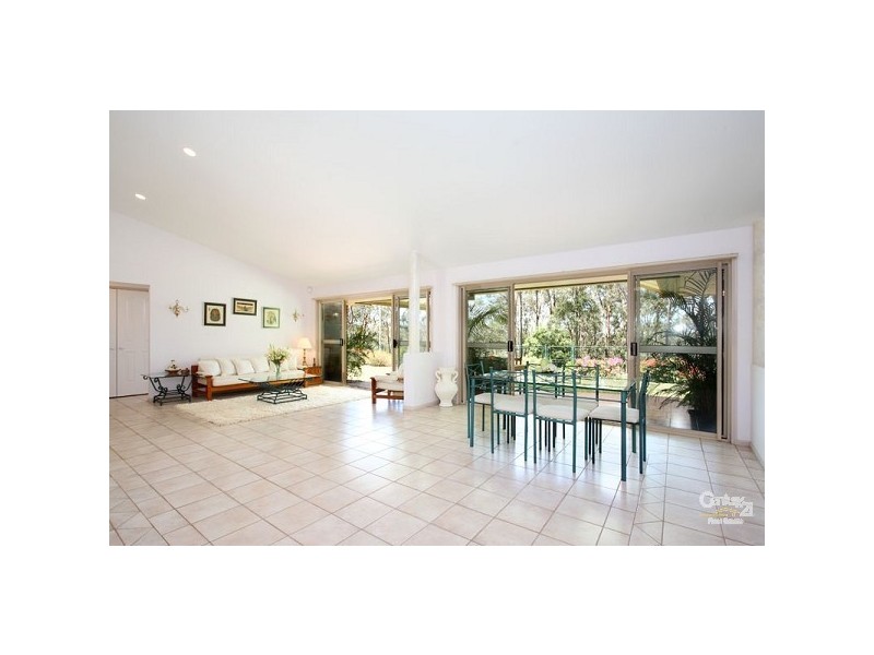 554 Grandview Road, Pullenvale QLD 4069