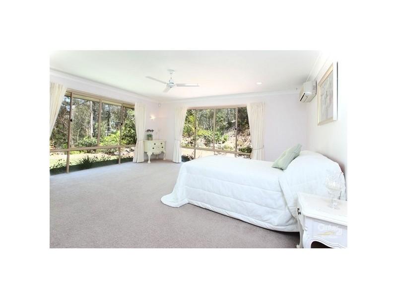 554 Grandview Road, Pullenvale QLD 4069