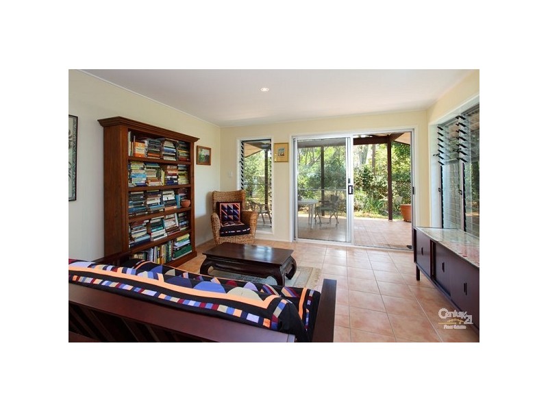 32 Lentara Street, Kenmore QLD 4069