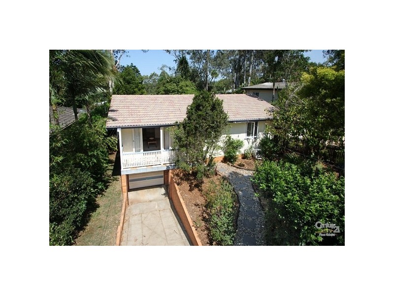 48 Currong Street, Kenmore QLD 4069