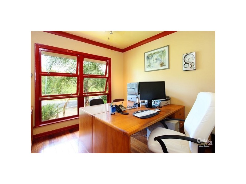 232 Rafting Ground Road, Brookfield QLD 4069