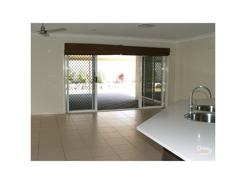 5 Frederick Street, Moggill QLD 4070