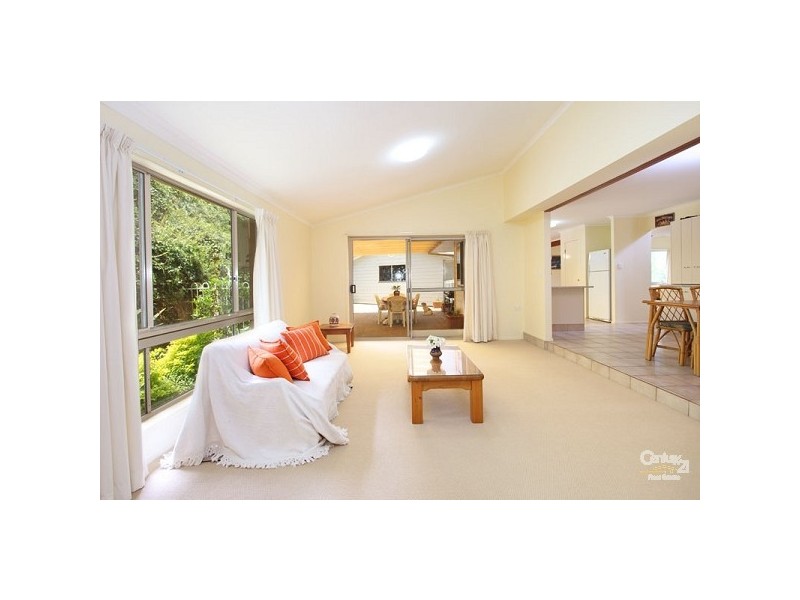 19 Mirbelia Street, Kenmore Hills QLD 4069