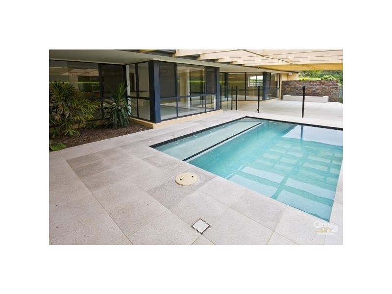 3 Kensington Circuit, Brookfield QLD 4069