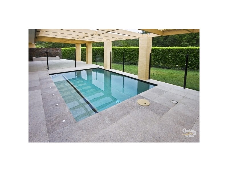 3 Kensington Circuit, Brookfield QLD 4069