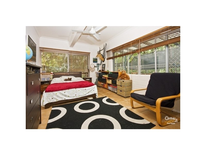 33 Norman Street, Fig Tree Pocket QLD 4069