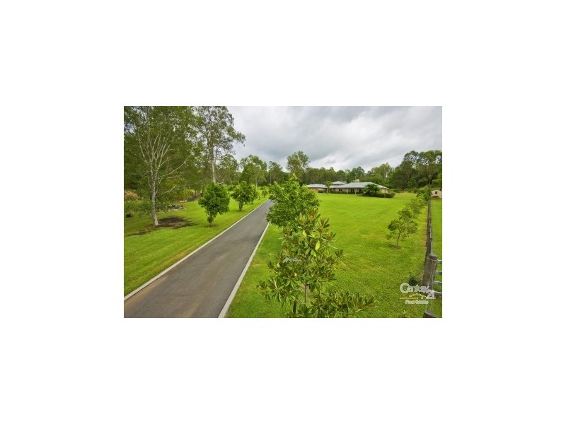 2443 Moggill Road, Pinjarra Hills QLD 4069