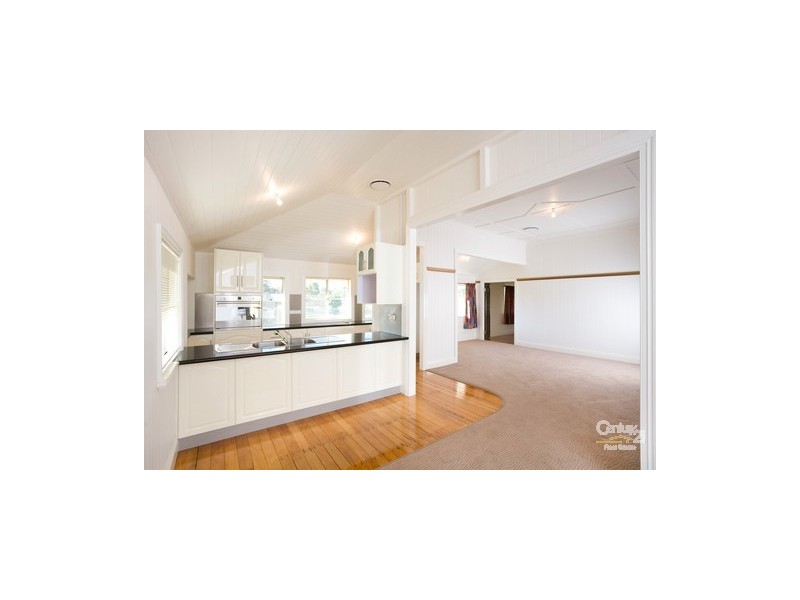 101 Riversleigh Road, Bellbowrie QLD 4070
