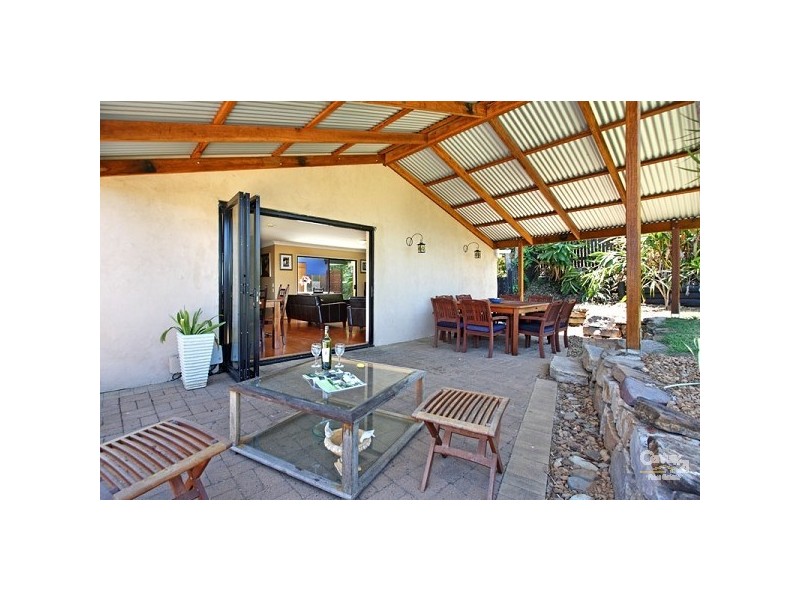 45 Euree Street, Kenmore QLD 4069