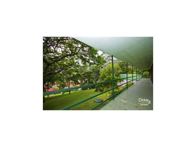 29 Gem Road, Kenmore QLD 4069