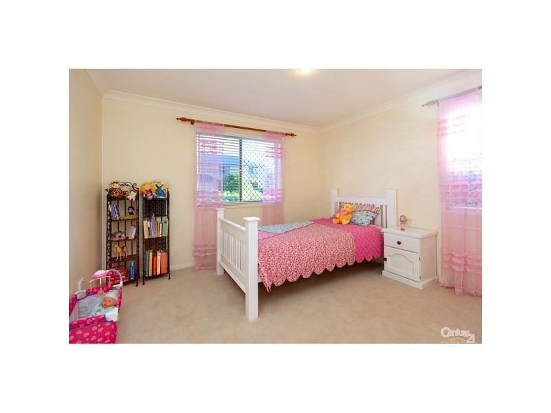 22 Burnside Crescent, Westlake QLD 4074